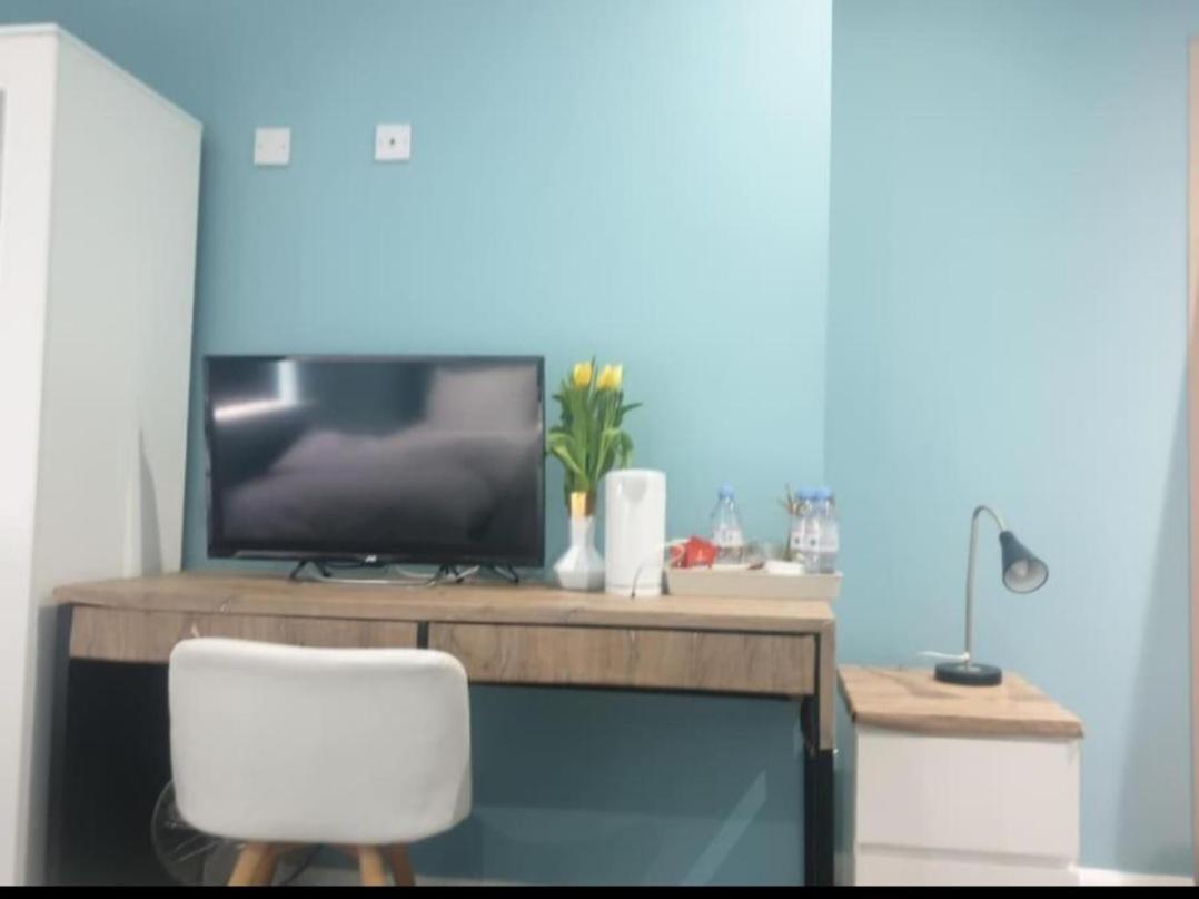 An Exclusive Room In A Hotel In Leeds ลีดส์ ห้อง รูปภาพ